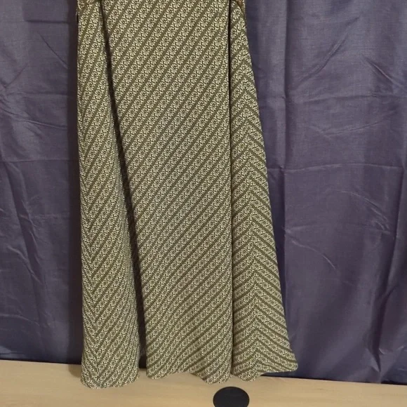 Ann Taylor LOFT dress - Picture 5 of 7